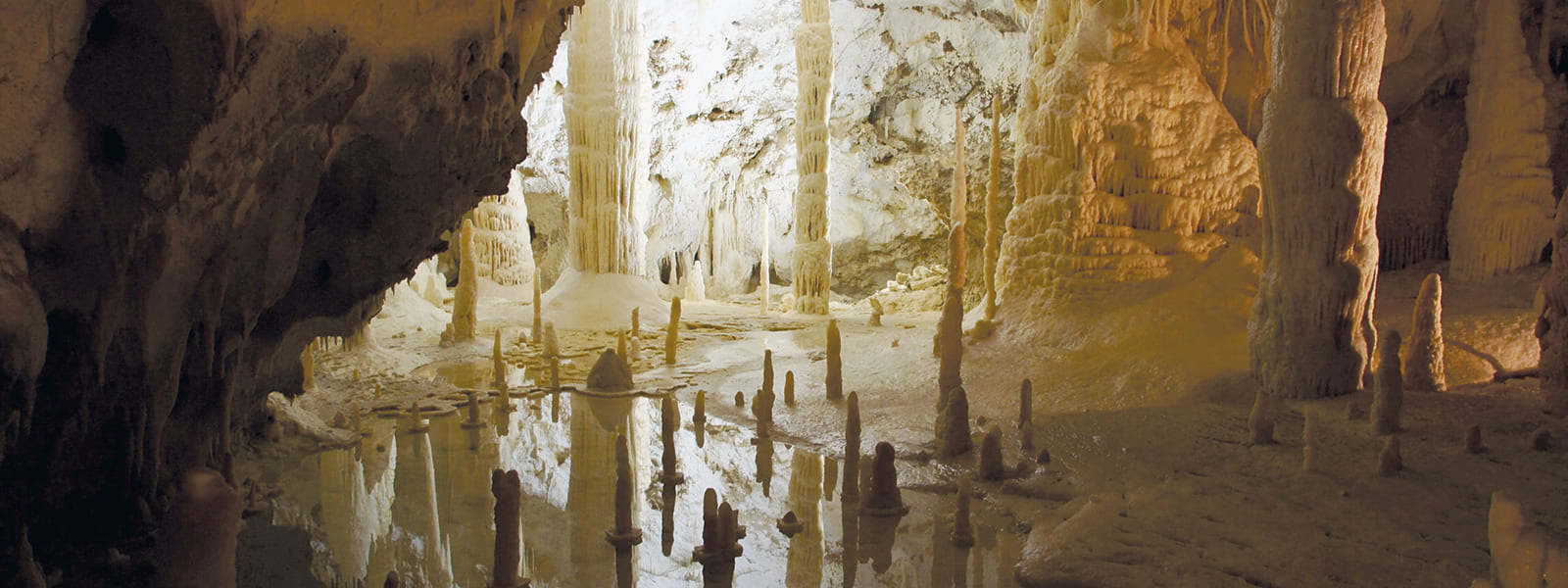 Grotte di Frasassi - Gubbio